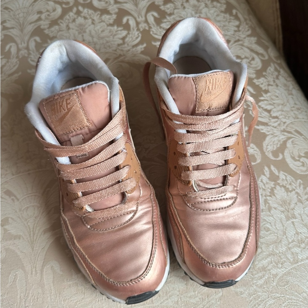 Nike rose gold sneaker. 8.5